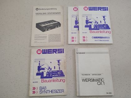 various-EMS2000-THOMAS-MOOG -YAMAHA-WERSI